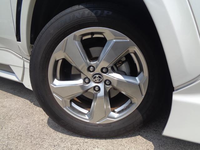 Toyota RAV4 2019-10 8280391-8