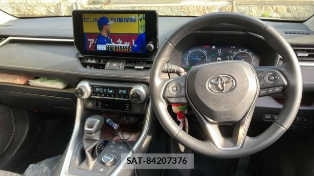 Toyota RAV4 2023-07 8280898-16