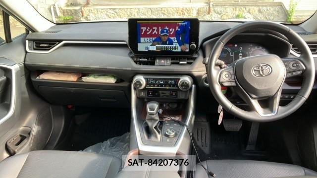 Toyota RAV4 2023-07 8280898-2