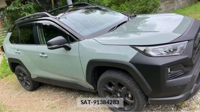 Toyota RAV4 2025-01 8281424-3