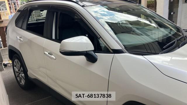 Toyota RAV4 2019-09 8282193-3