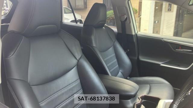 Toyota RAV4 2019-09 8282193-5