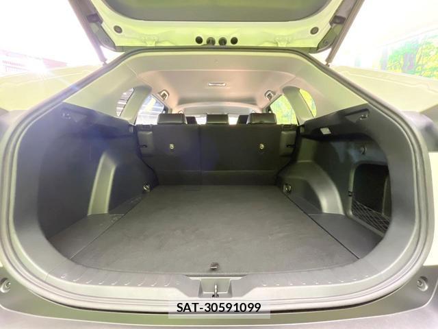 Toyota RAV4 2021-07 8282628-9