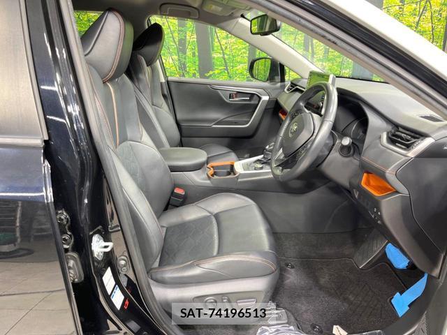 Toyota RAV4 2021-02 8282648-7