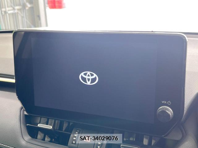 Toyota RAV4 2023-03 8282672-2