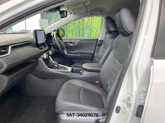 Toyota RAV4 2023-03 8282672-7