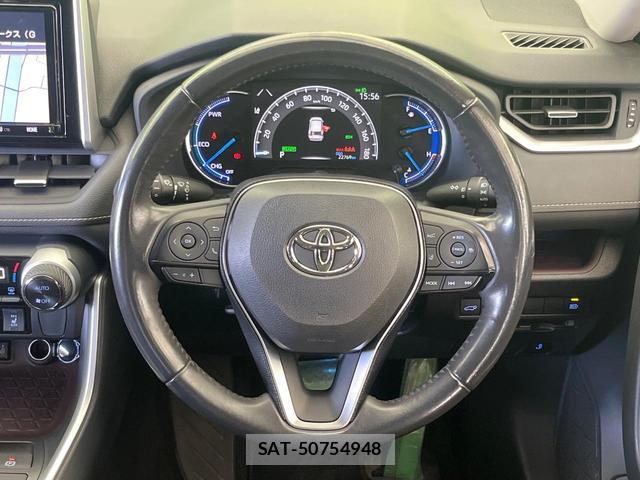 Toyota RAV4 2020-07 8283029-11