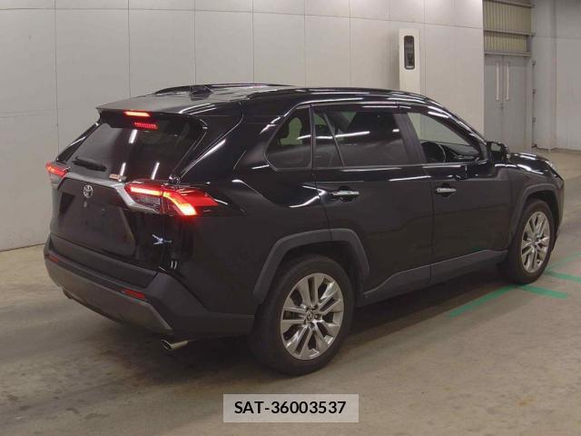 Toyota RAV4 2021-05 8283088-5