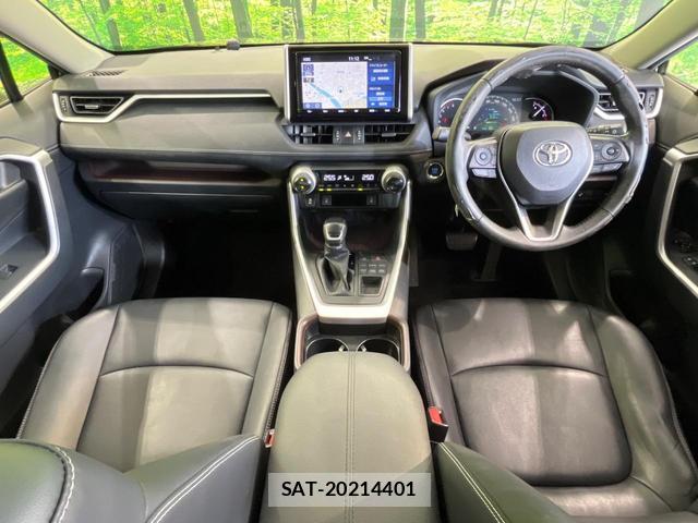 Toyota RAV4 2019-08 8283287-1