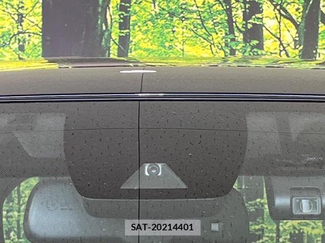Toyota RAV4 2019-08 8283287-5