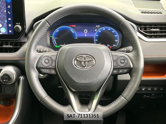 Toyota RAV4 2024-09 8283583-10