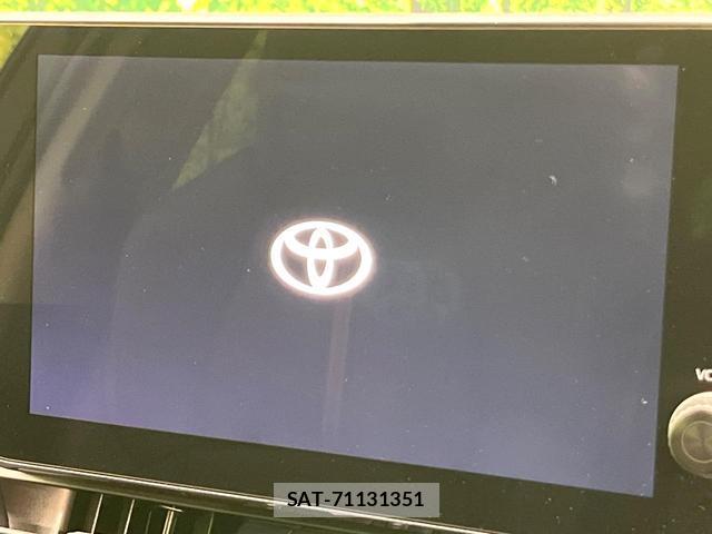 Toyota RAV4 2024-09 8283583-2