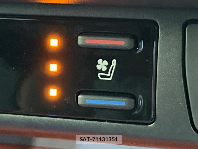 Toyota RAV4 2024-09 8283583-6