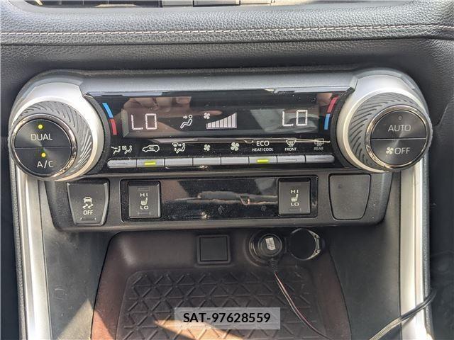 Toyota RAV4 2021-10 8283703-13