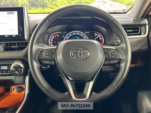 Toyota RAV4 2020-12 8283821-10