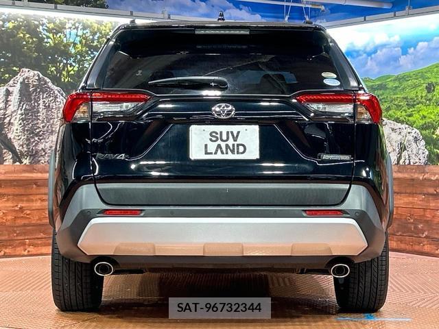 Toyota RAV4 2020-12 8283821-14