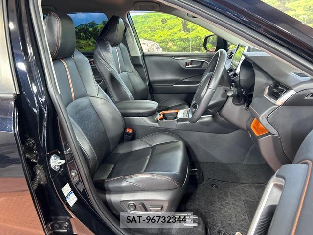 Toyota RAV4 2020-12 8283821-7
