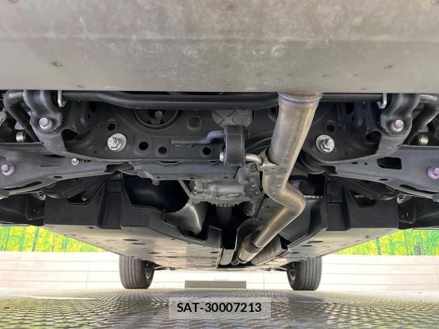 Toyota RAV4 2021-01 8284012-18