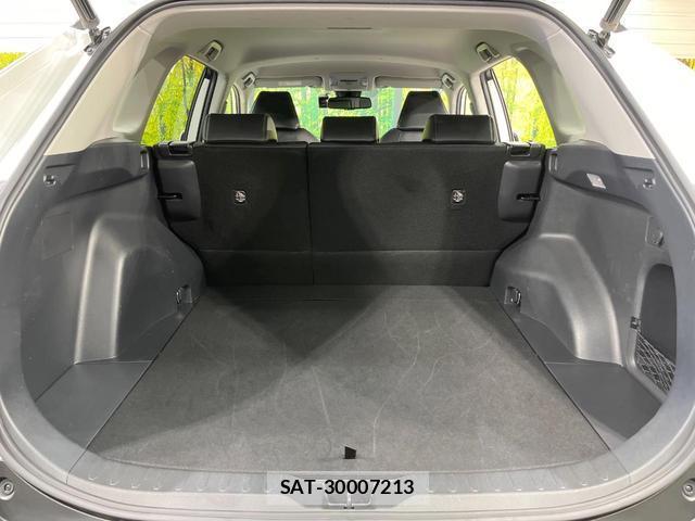 Toyota RAV4 2021-01 8284012-9