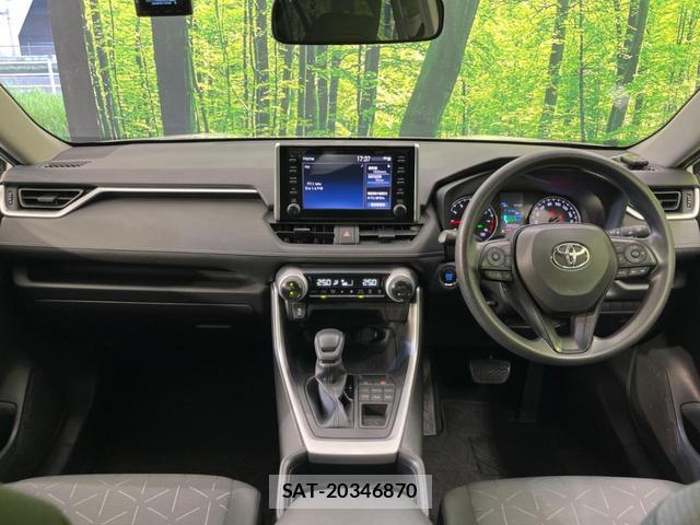 Toyota RAV4 2021-08 8284133-1