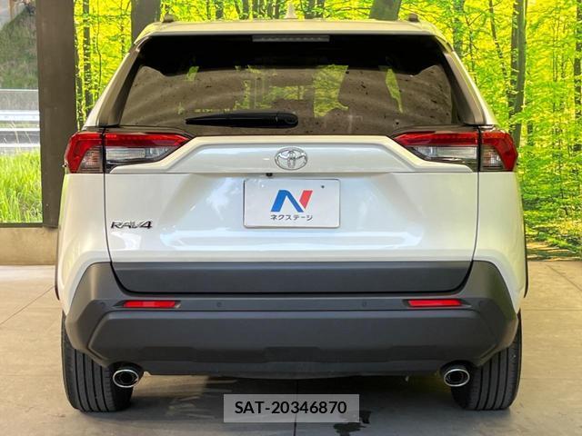 Toyota RAV4 2021-08 8284133-14