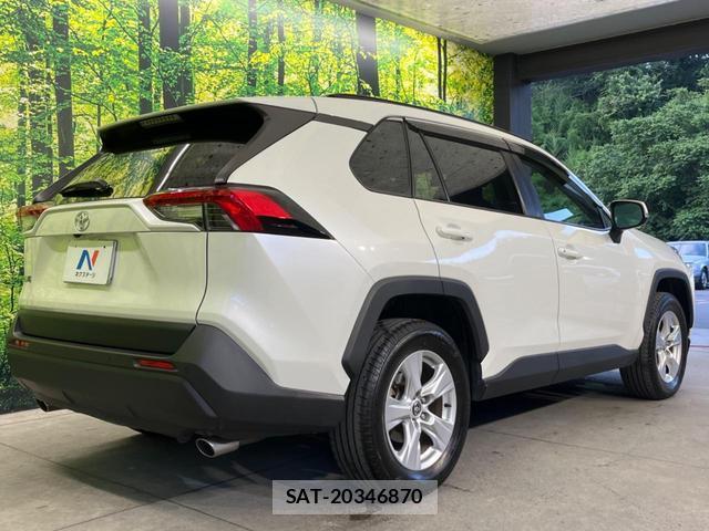 Toyota RAV4 2021-08 8284133-16