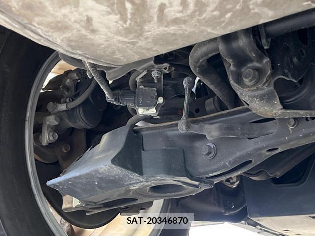 Toyota RAV4 2021-08 8284133-19