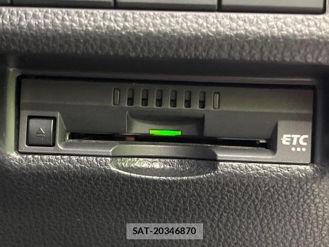 Toyota RAV4 2021-08 8284133-6
