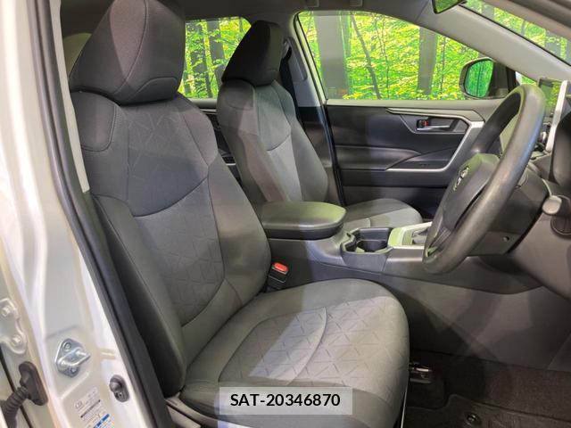Toyota RAV4 2021-08 8284133-7