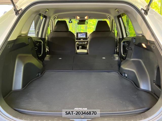 Toyota RAV4 2021-08 8284133-9