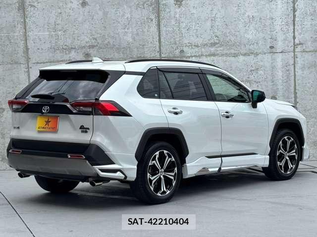 Toyota RAV4 2022-12 8284461-3