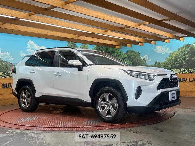 Toyota RAV4 2024-01 8284573-15