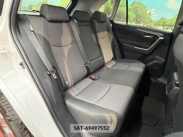 Toyota RAV4 2024-01 8284573-8