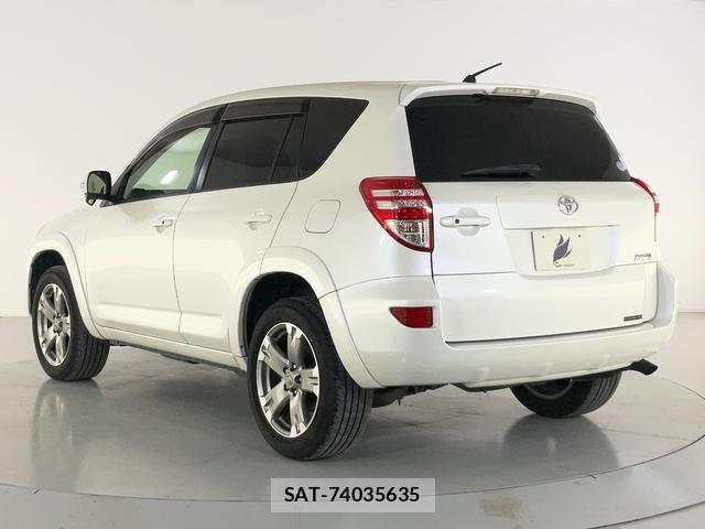 Toyota RAV4 2014-04 8284628-4