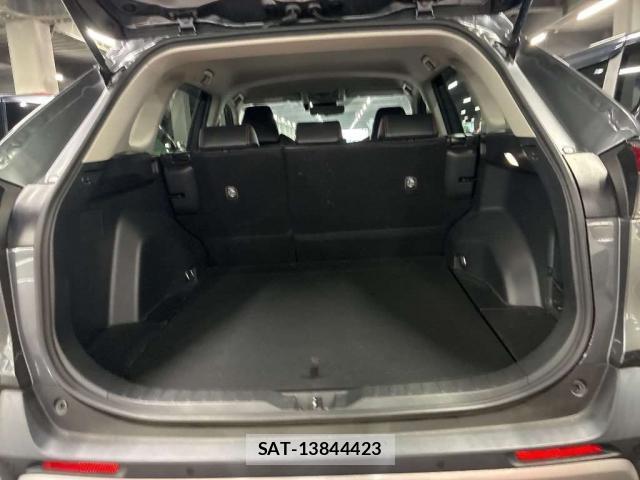 Toyota RAV4 2023-05 8284668-8