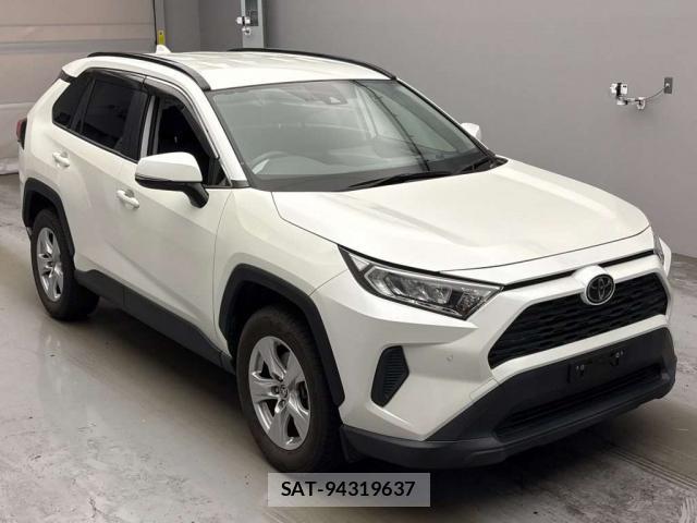 Toyota RAV4 2019-09 8284669-0