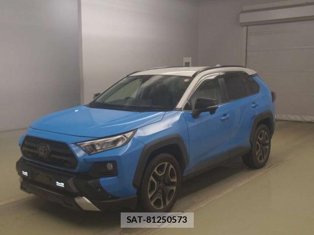 Toyota RAV4 2019-07 8284673-0