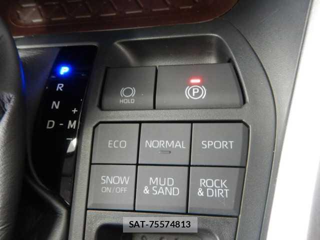 Toyota RAV4 2025-06 8284882-5