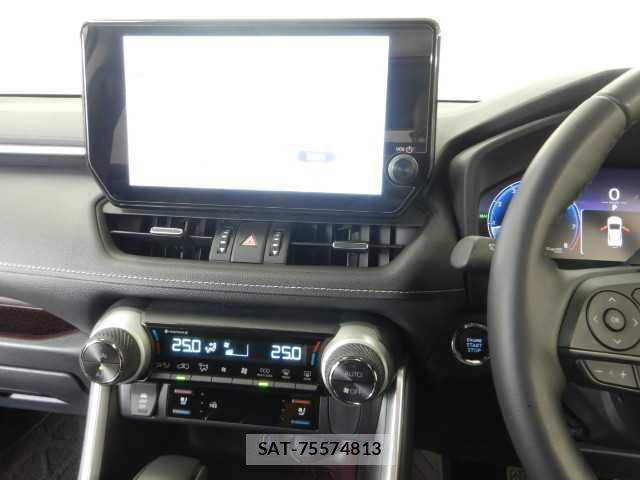 Toyota RAV4 2025-06 8284882-6