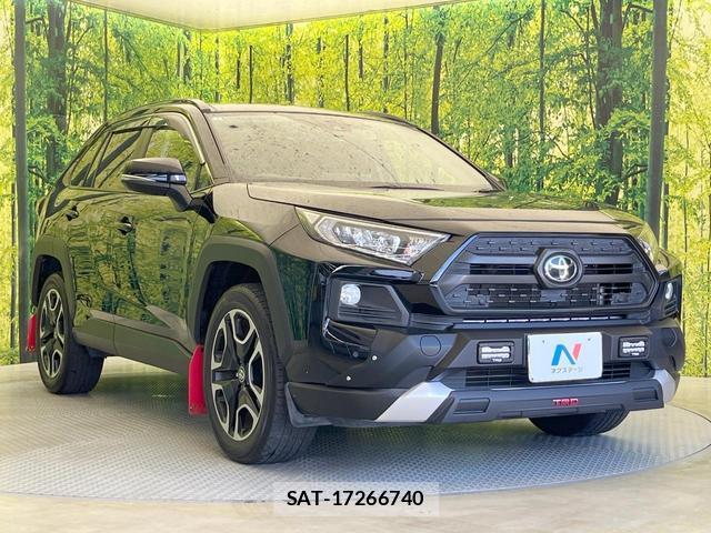 Toyota RAV4 2021-07 8284908-15