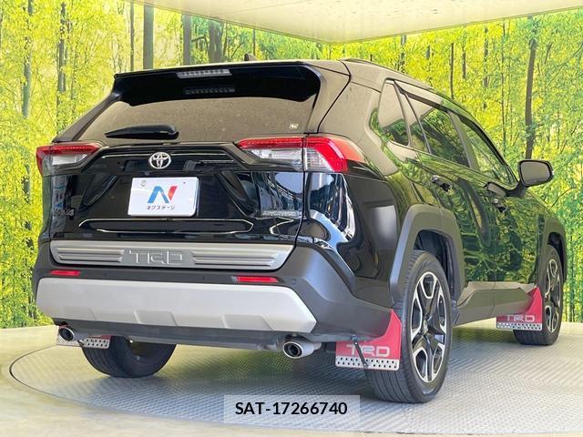Toyota RAV4 2021-07 8284908-16