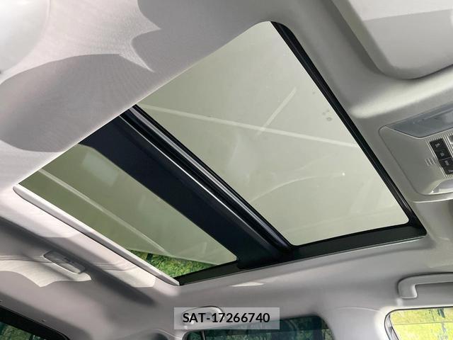 Toyota RAV4 2021-07 8284908-3
