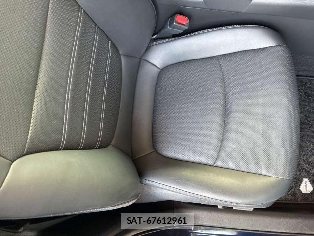Toyota RAV4 2022-06 8285332-9