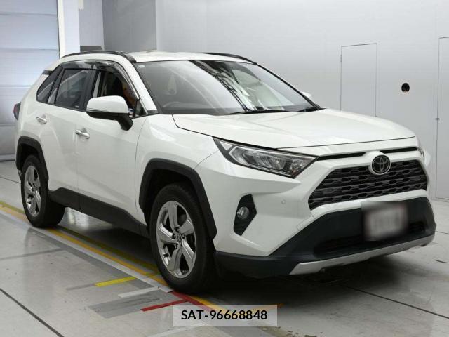 Toyota RAV4 2019-05 8285336-0