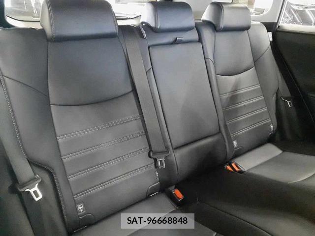 Toyota RAV4 2019-05 8285336-3
