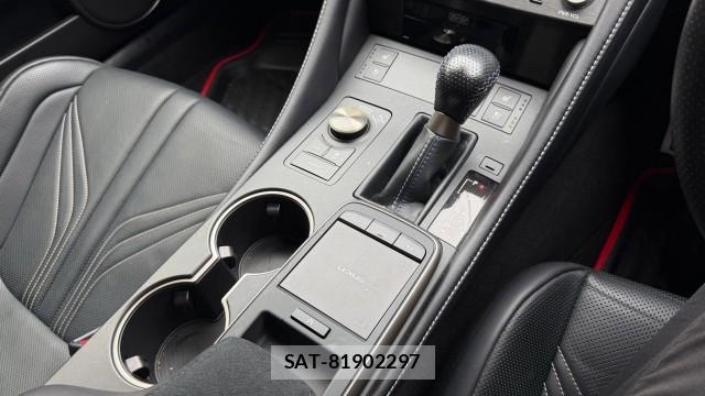 Lexus RC F 2019-05 8281921-14