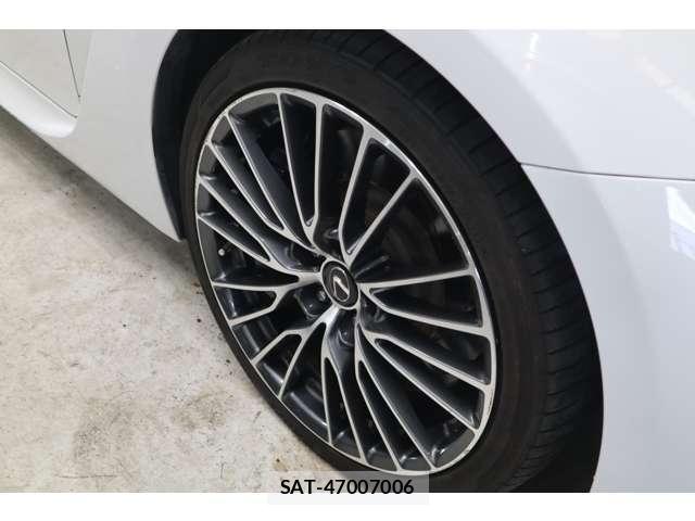Lexus RC F 2015-10 8284749-6