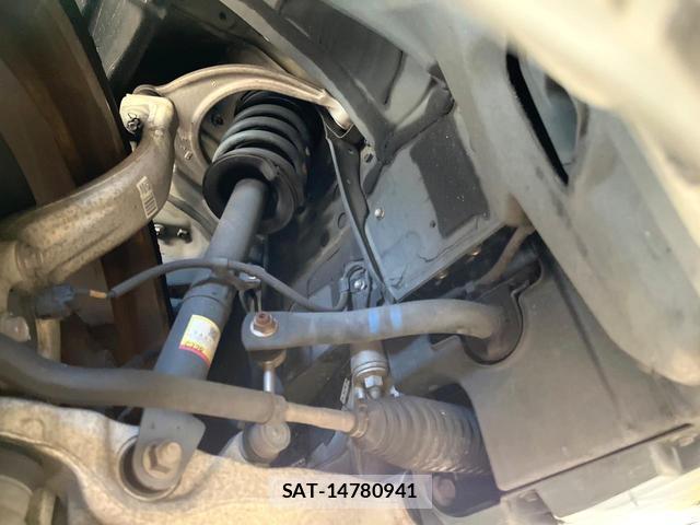 Lexus RC 2015-08 8284451-19