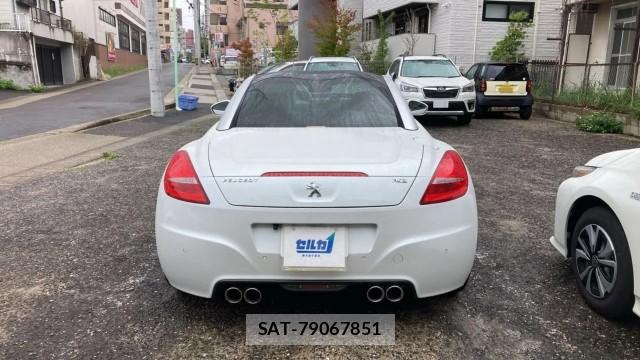 Peugeot RCZ 2013-06 8282399-1