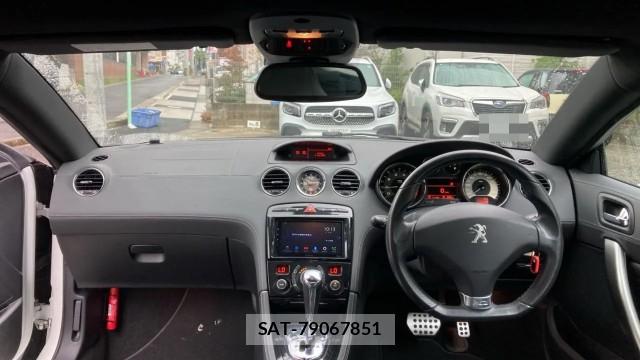 Peugeot RCZ 2013-06 8282399-2
